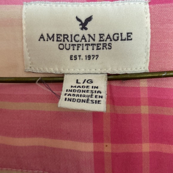 Shirt - Picture 2 of 3